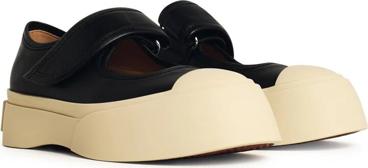 'pablo' Black Leather Sneakers - Image 2