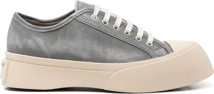 Pablo sneakers