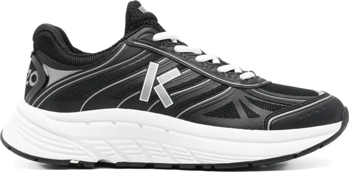 Pace mesh sneakers