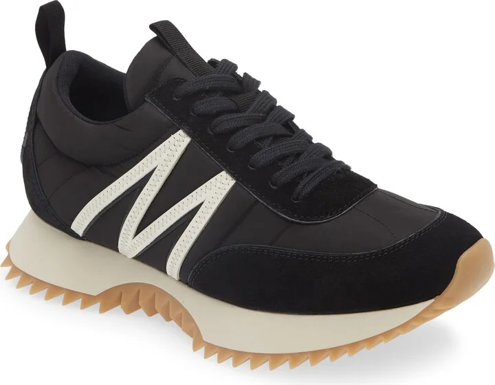 Pacey Low Top Sneaker