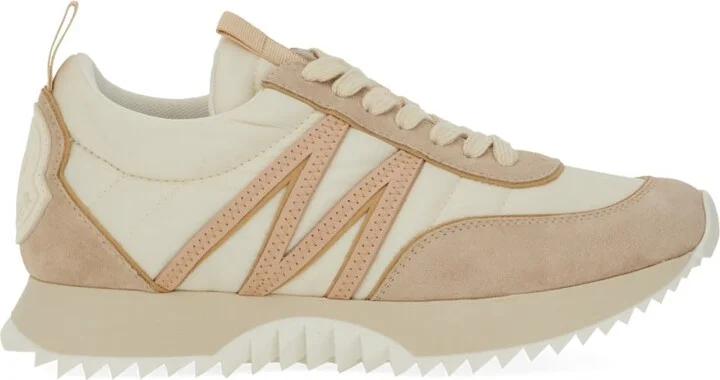 'pacey' Sneaker