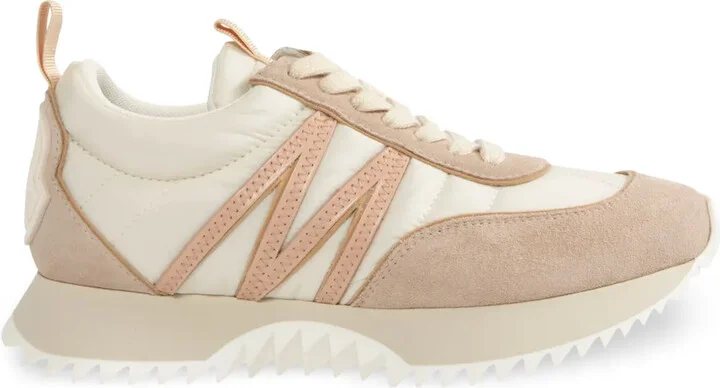 Pacey sneakers