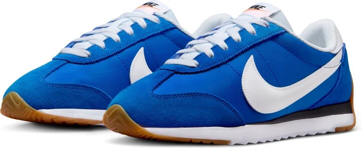 Game Royal/ White/ Black