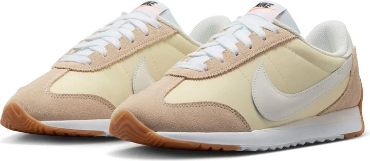 Pacific Low Top Sneaker