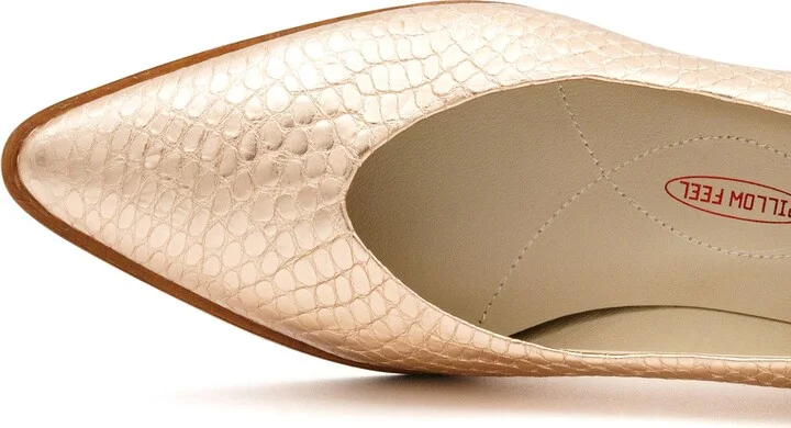 Pacifico Pointed Toe Pump - Image 11