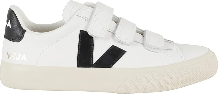 Extra White Black