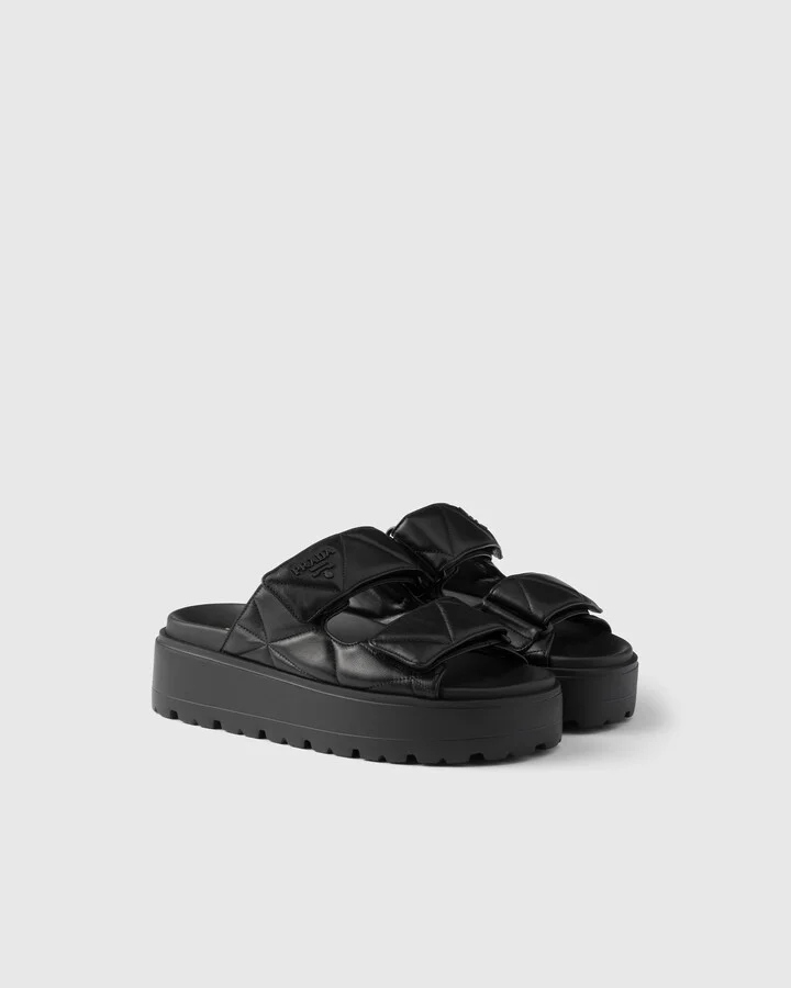 Padded nappa leather slides