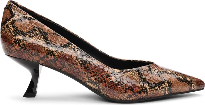Padma Pointed Toe Pump - Image 3