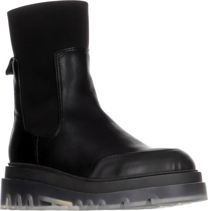 Black/Black