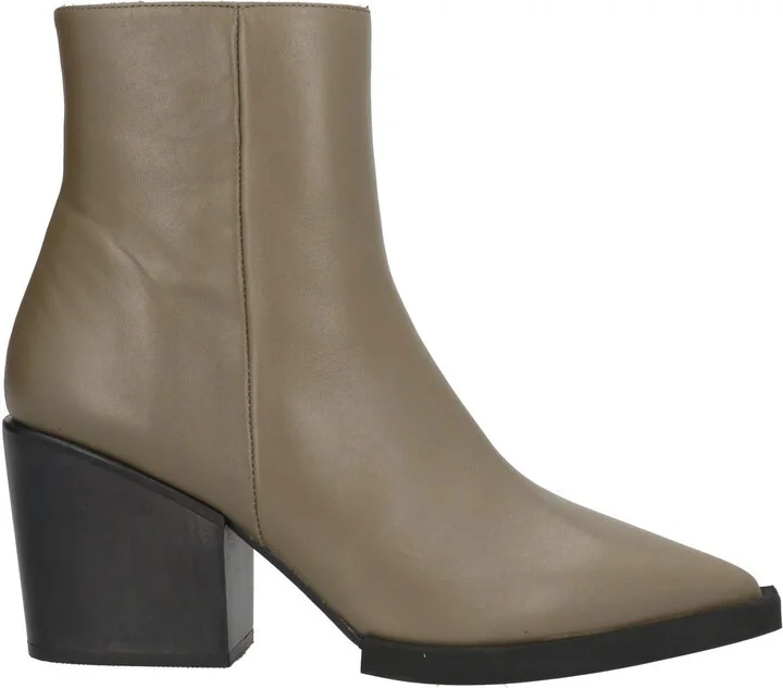 Paloma Barceló Woman Ankle boots - Image 6