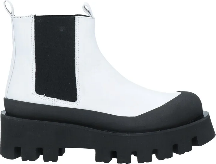 Paloma Barceló Woman Ankle boots - Image 9