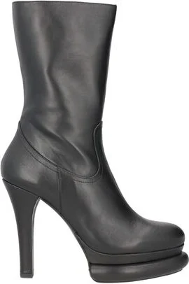 Paloma Barceló Woman Ankle boots