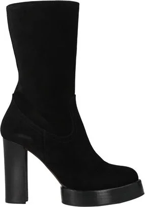 Paloma Barceló Woman Ankle boots