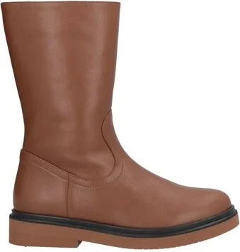 Paloma Barceló Woman Ankle boots