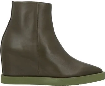 Paloma Barceló Woman Ankle boots