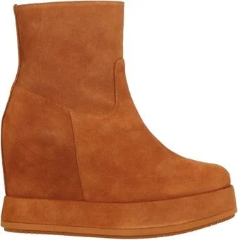 Paloma Barceló Woman Ankle boots
