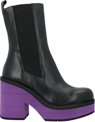 Paloma Barceló Woman Ankle boots