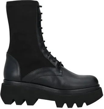 Paloma Barceló Woman Ankle boots