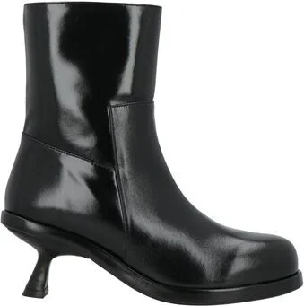 Paloma Barceló Woman Ankle boots
