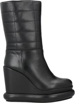 Paloma Barceló Woman Ankle boots