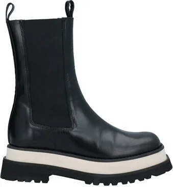 Paloma Barceló Woman Ankle boots