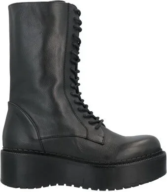 Paloma Barceló Woman Ankle boots