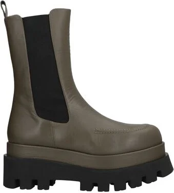 Paloma Barceló Woman Ankle boots