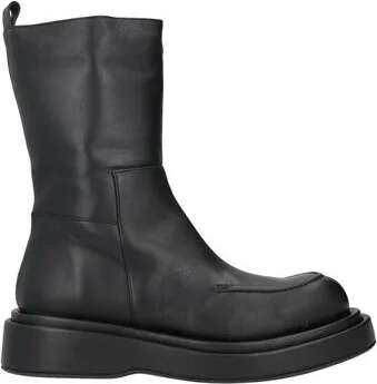 Paloma Barceló Woman Ankle boots