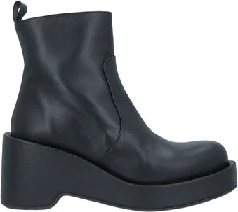 Paloma Barceló Woman Ankle boots
