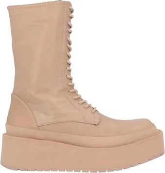 Paloma Barceló Woman Ankle boots