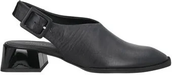 Paloma Barceló Woman Pumps