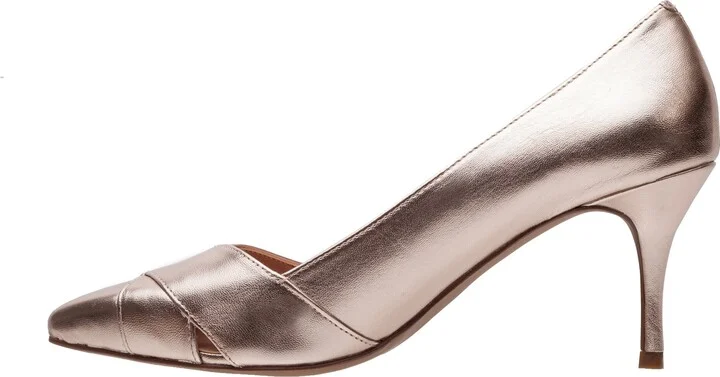 Palos Pointed Toe Pump - Image 9
