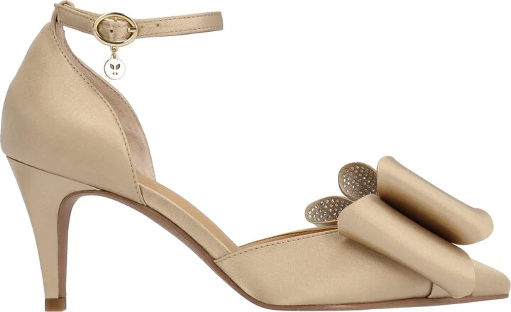 Pammie Pointed Toe Ankle Strap Pump - Image 3