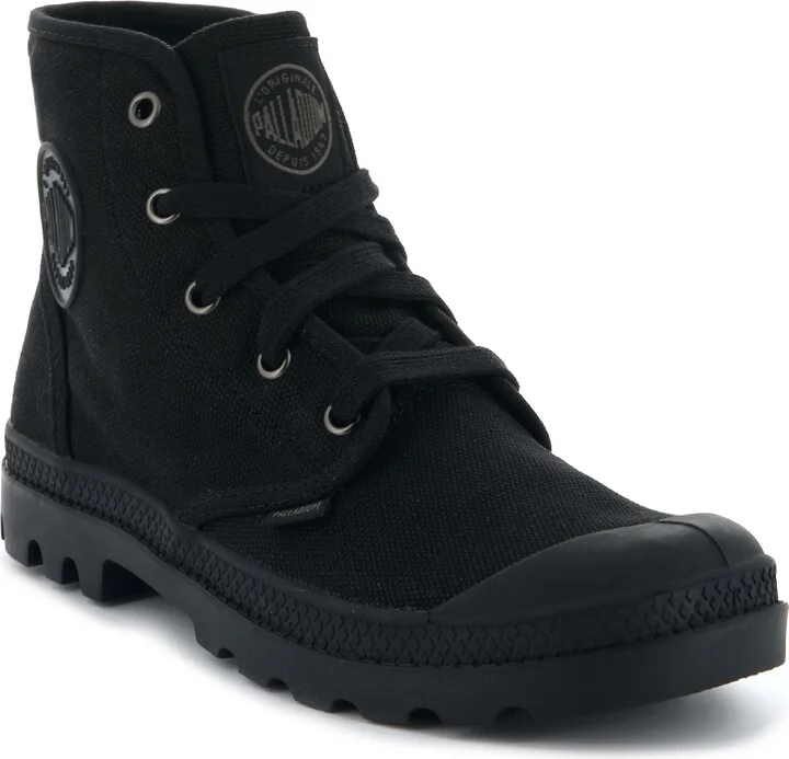 Black/black