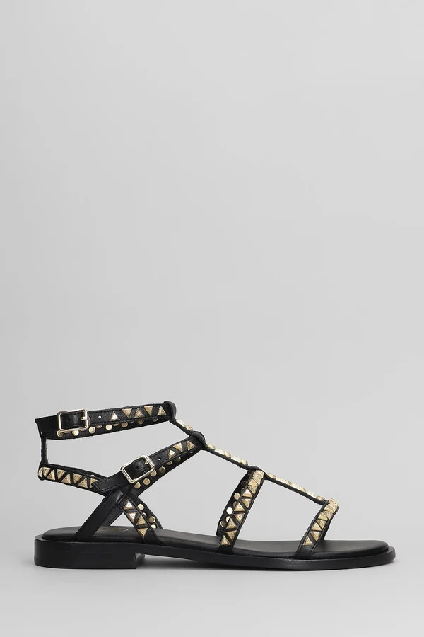 Pandora Flats In Black Leather