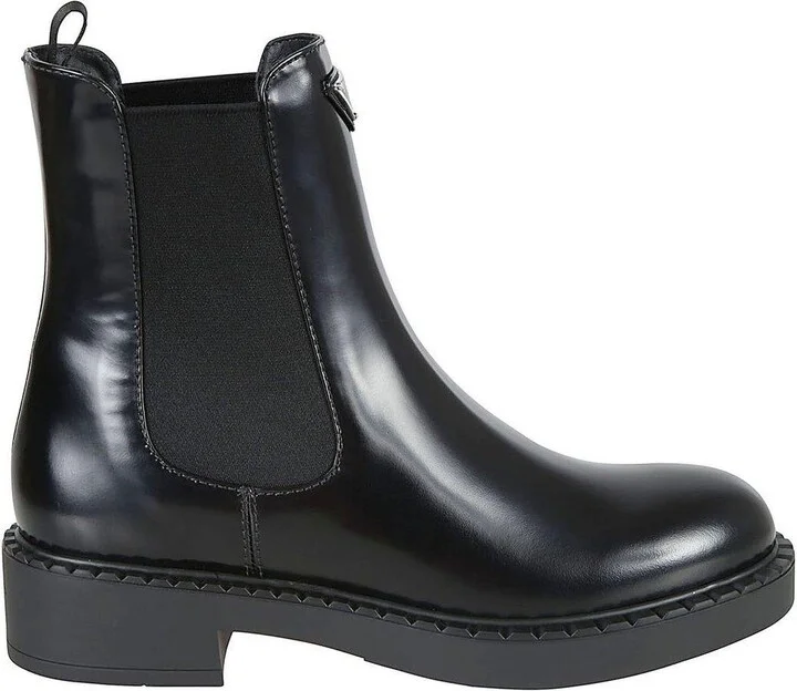 Panelled Chelsea Boots