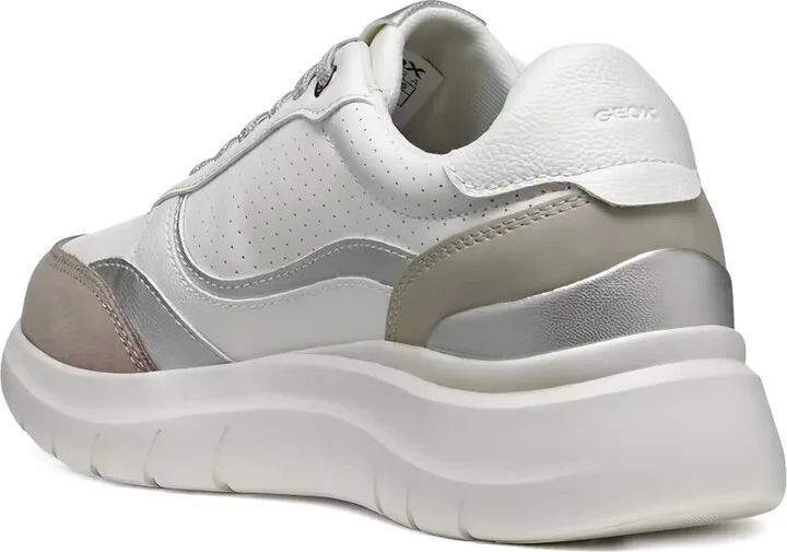 Panelled-Design Sneakers - Image 3