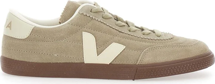 'Panenka' Beige Low Top Sneakers With Logo Patch On The Side And Contrasting Heel With Logo Lettering In Leather Unisex