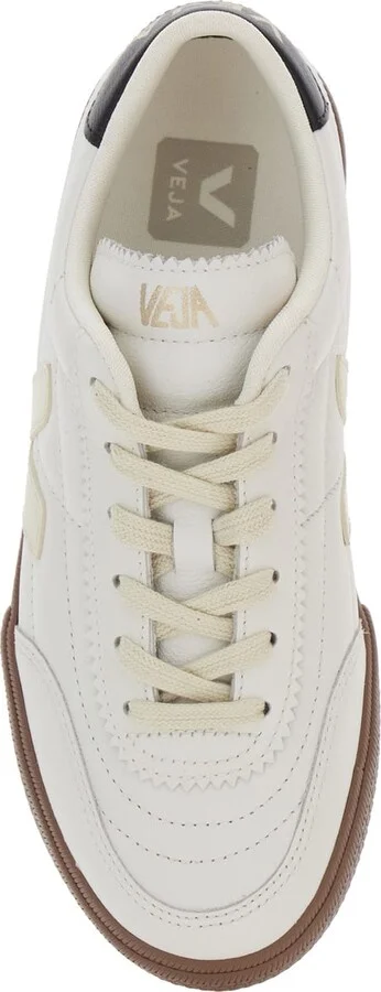 'panenka' White Low Top Sneakers With Logo Patch On The Side And Contrasting Heel With Logo Lettering In Leather Unisex - Image 4