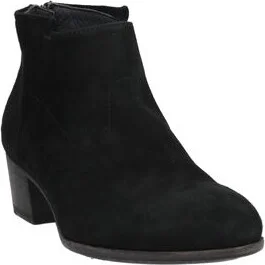 Pantanetti Woman Ankle boots - Image 2