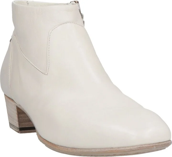 Pantanetti Woman Ankle boots - Image 4