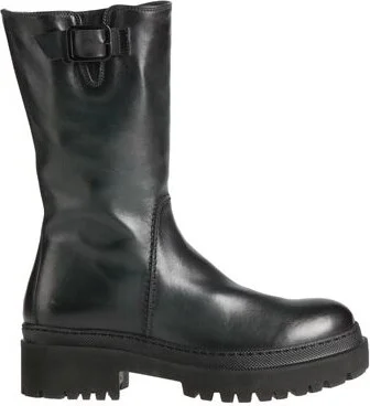 Pantanetti Woman Ankle boots
