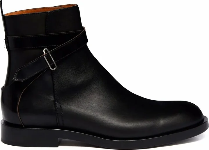 Paperclip-Detail Ankle Boots
