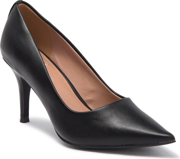 Paris Pointed Toe Leather Pump
