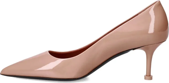 Patent-Finish Pumps - Image 3