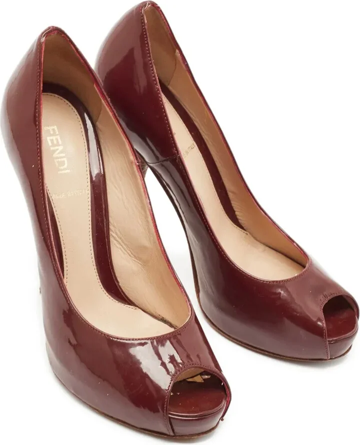 Patent-Finish Pumps - Image 2