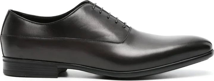 patent leather Oxford shoes