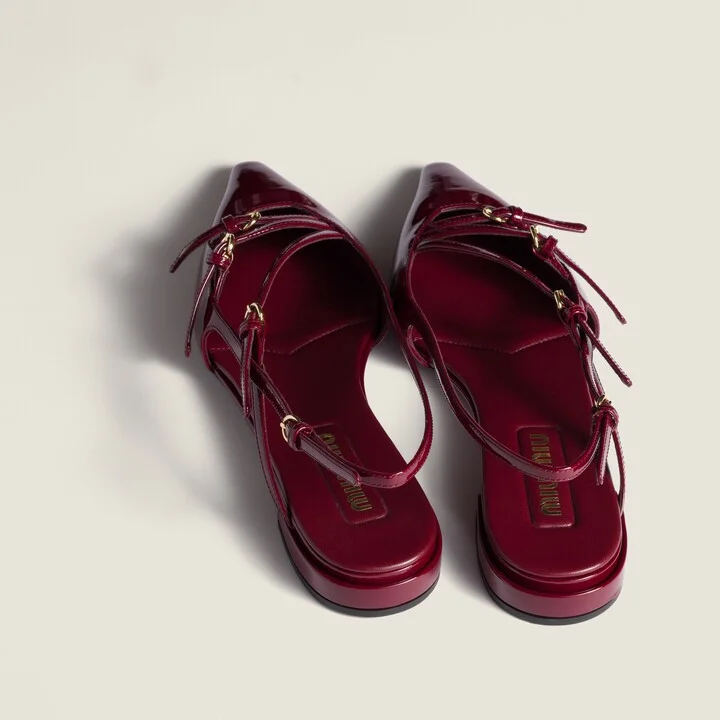 Patent leather slingback ballerinas with buckles - Image 3