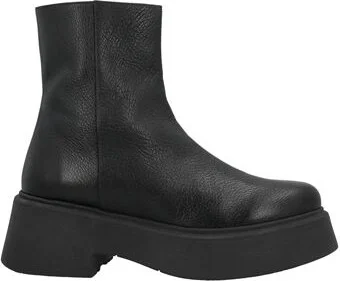 Patrizia Pepe Woman Ankle boots