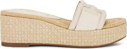 Pauleena Sandal